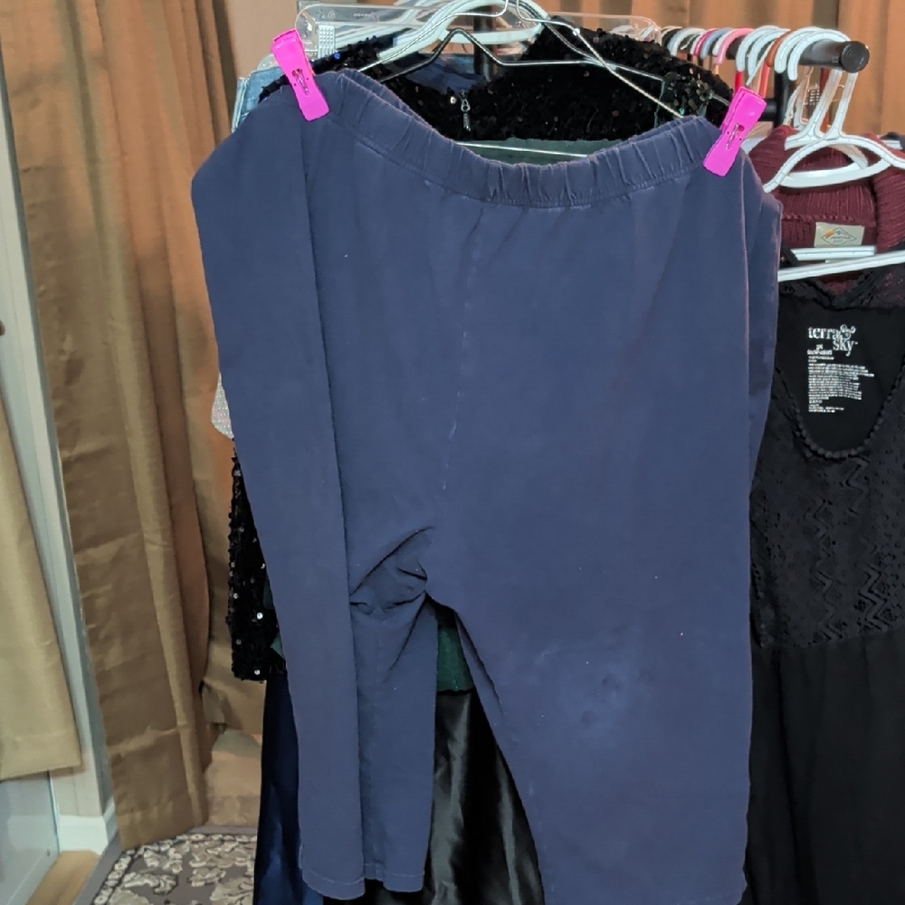 Roman's Maroon Leggings